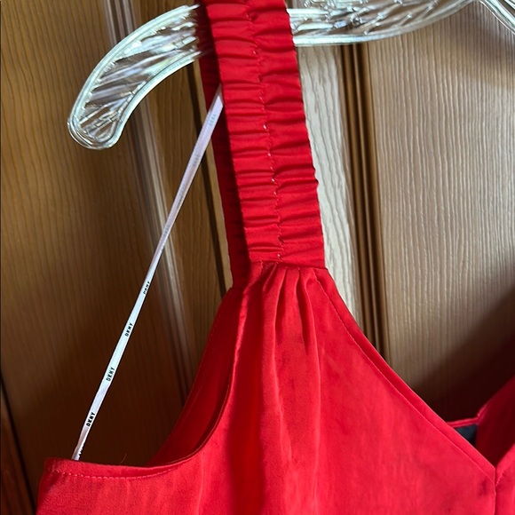 Women’s NWT DKNY Red Smocked Tank Top - Picture 5 of 6